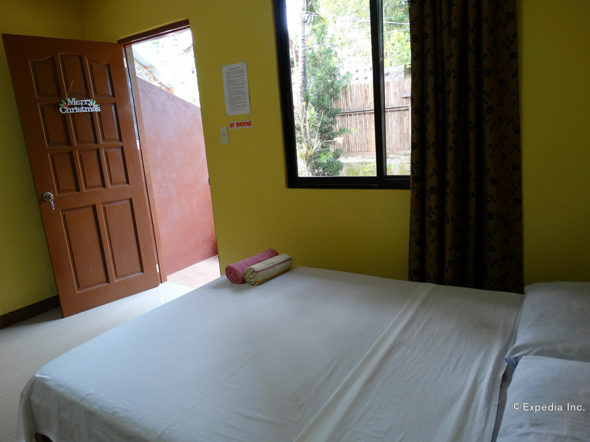 Alona Grove Tourist Inn Tawala  Exterior photo