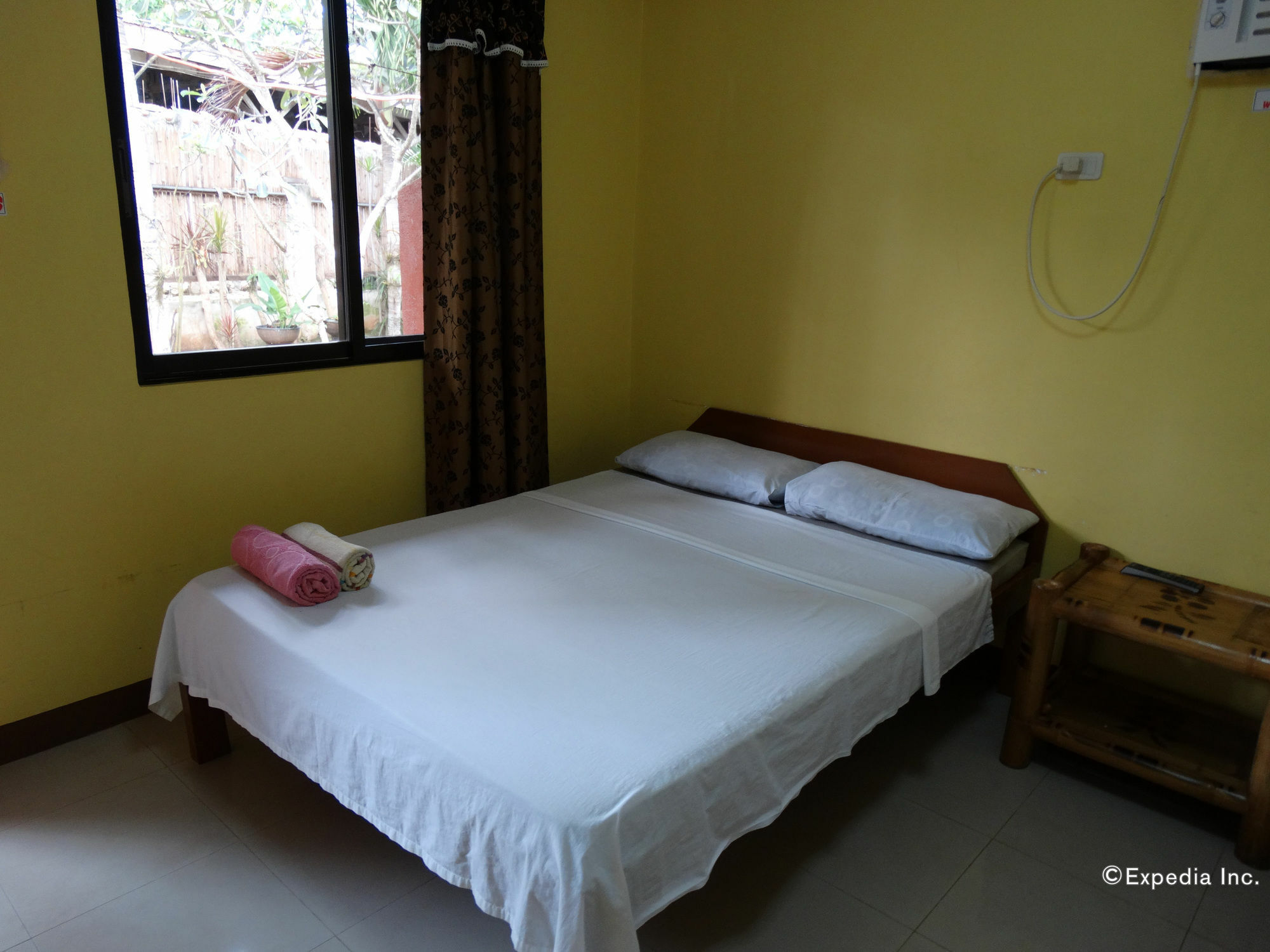 Alona Grove Tourist Inn Tawala  Exterior photo